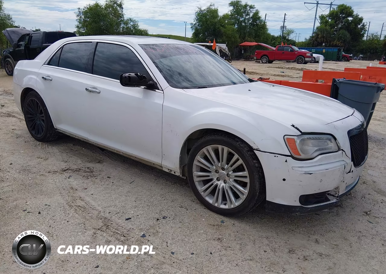 2014 Chrysler 300C