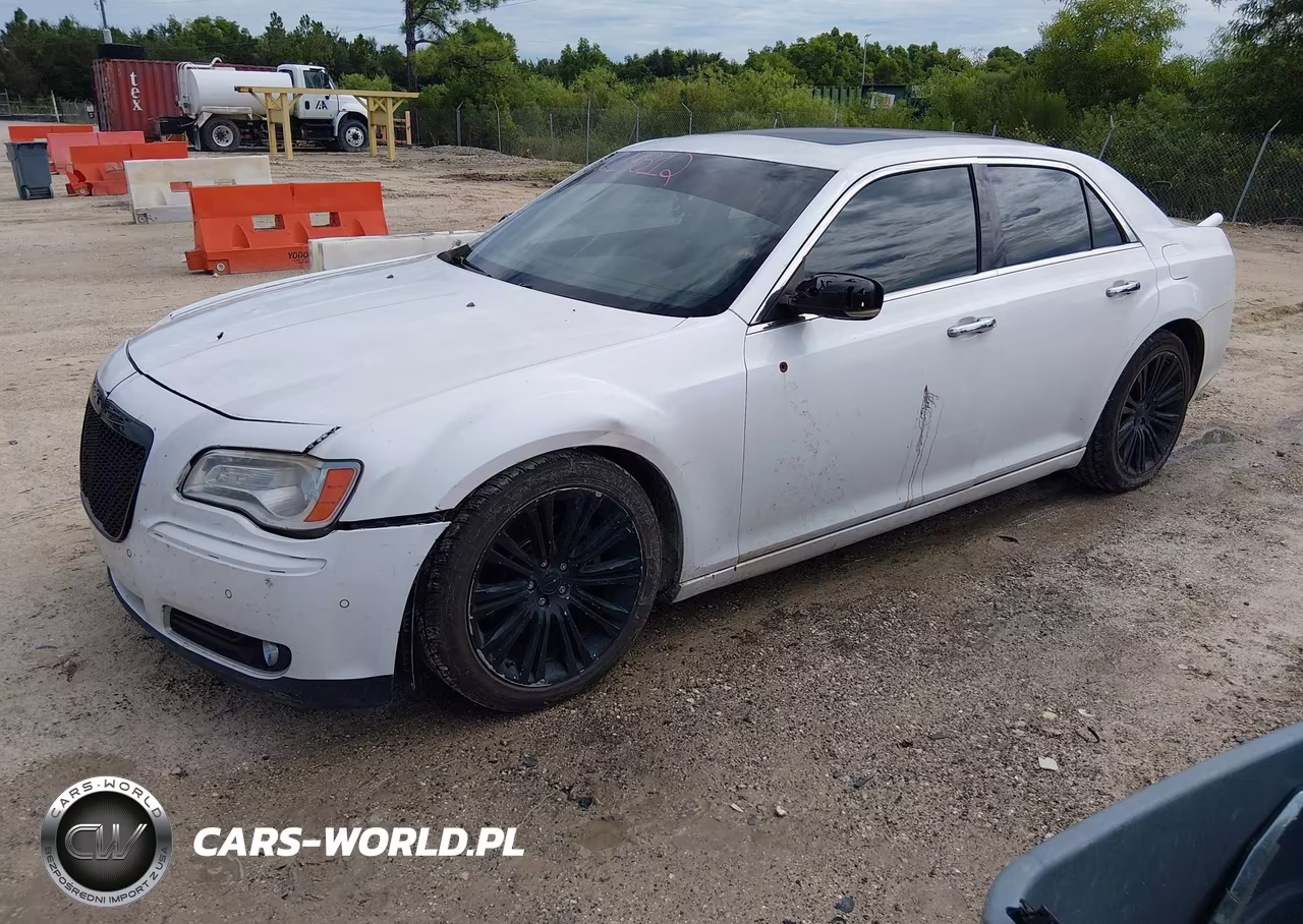 2014 Chrysler 300C VIN:2C3CCAET7EH159957 - 2