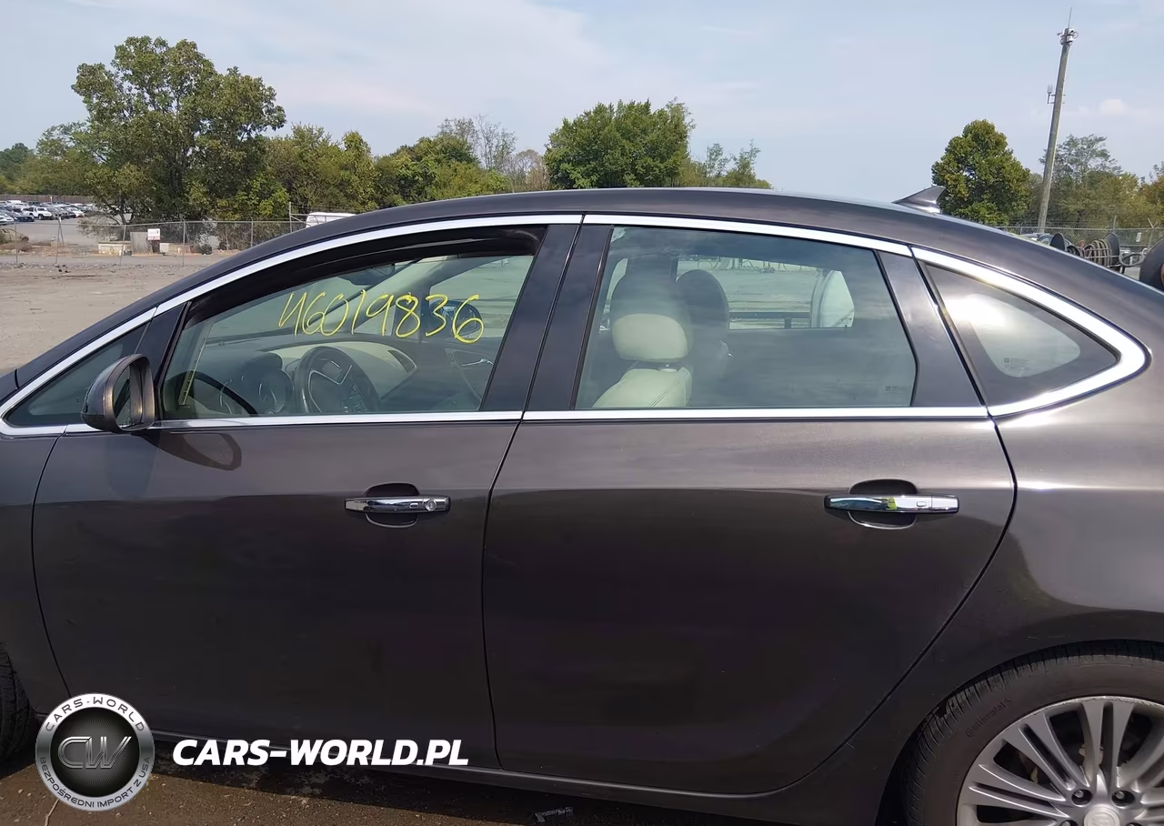 2014 Buick Verano Leather Group VIN:1G4PS5SK3E4185676 - 14