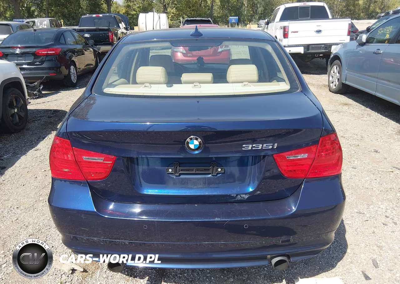 2011 BMW 335I xDrive VIN:WBAPL5G50BNN22666 - 16