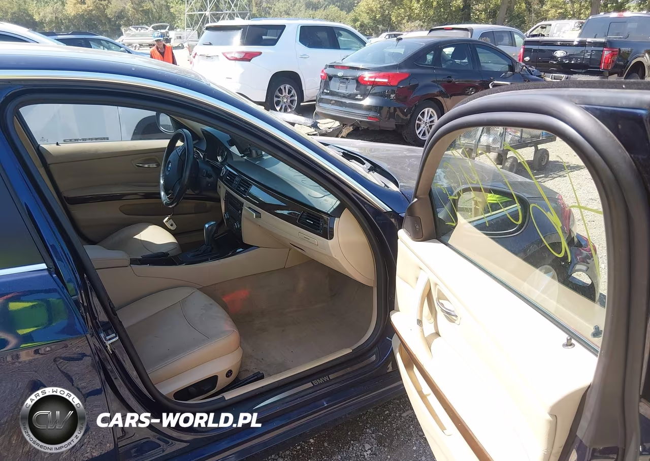 2011 BMW 335I xDrive VIN:WBAPL5G50BNN22666 - 5