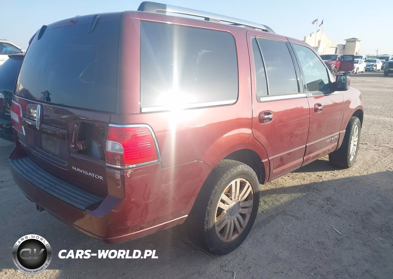 2012 Lincoln Navigator VIN:5LMJJ2J51CEL01139 - 4