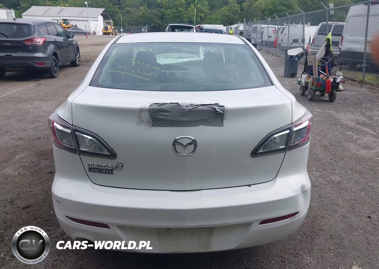 2012 Mazda Mazda3 I Sport VIN:JM1BL1UG7C1518201 - 16
