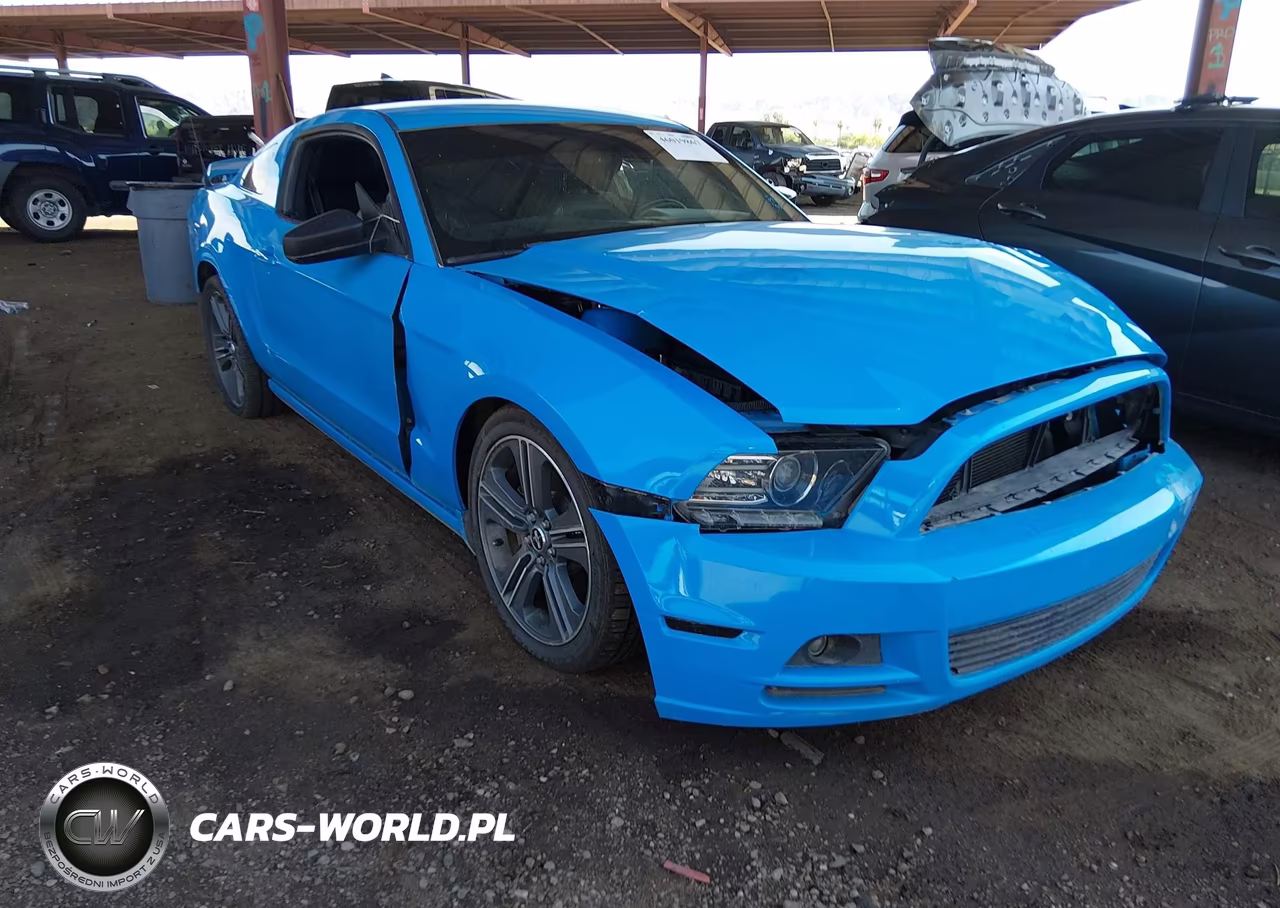 2013 Ford Mustang V6