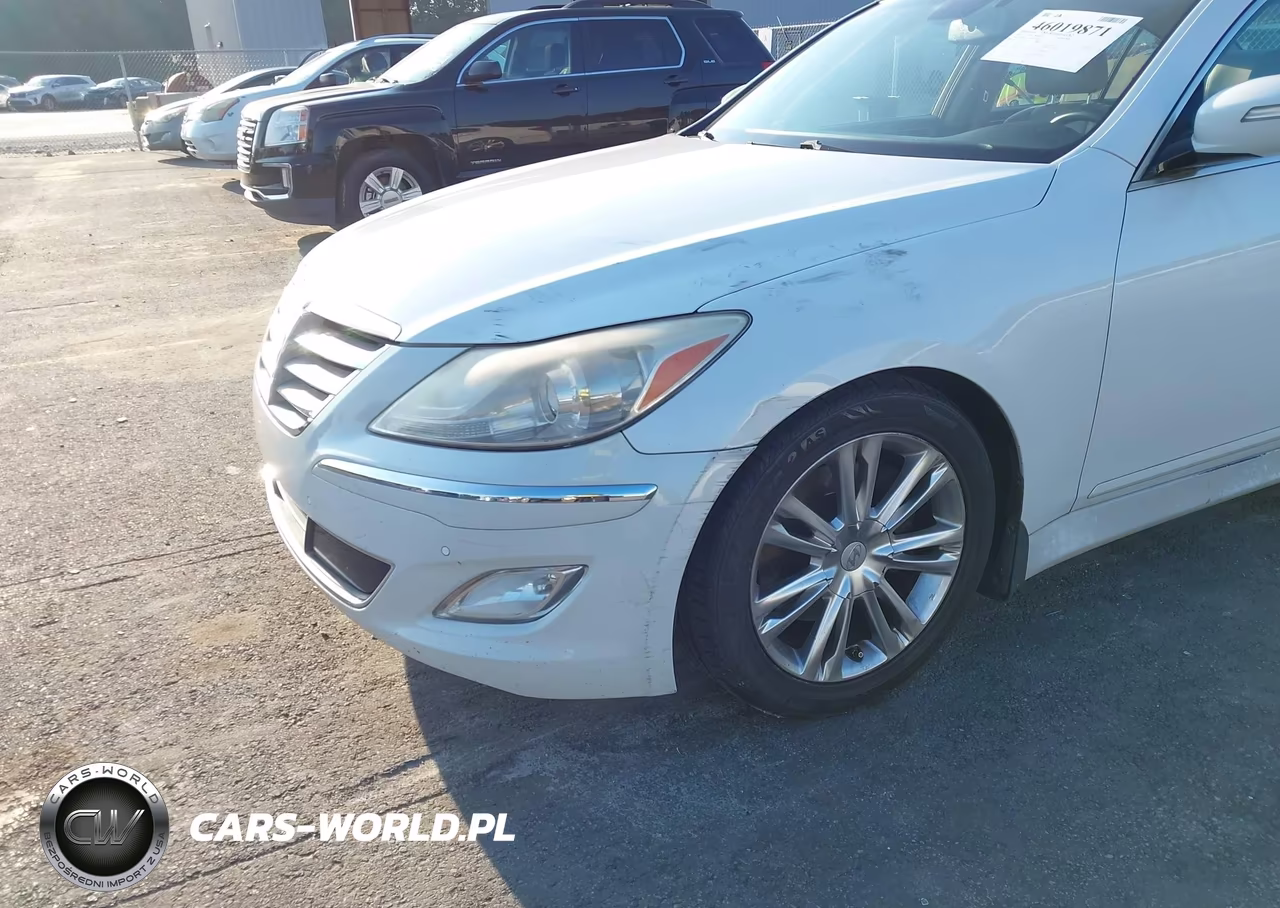 2013 Hyundai Genesis 3.8 VIN:KMHGC4DD6DU239962 - 6
