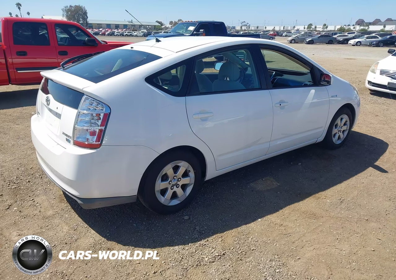 2008 Toyota Prius VIN:JTDKB20U987811963 - 4