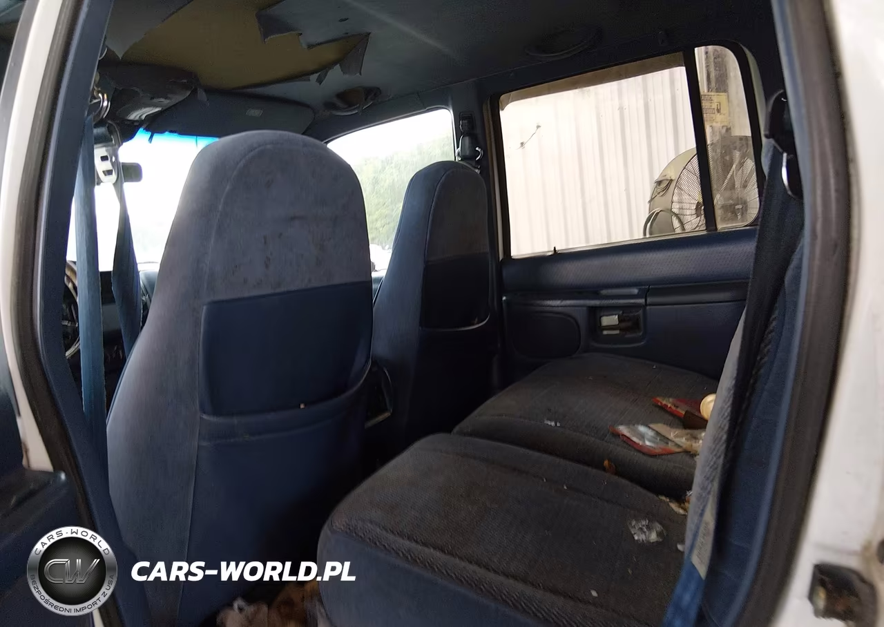 1996 Ford Explorer VIN:1FMDU34X8TUA02490 - 8