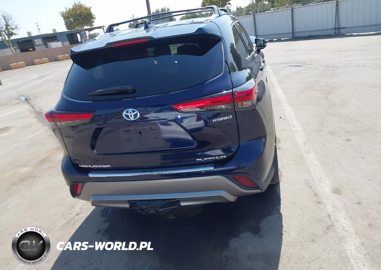 2023 Toyota Highlander Hybrid Platinum VIN:5TDEBRCH1PS122010 - 17