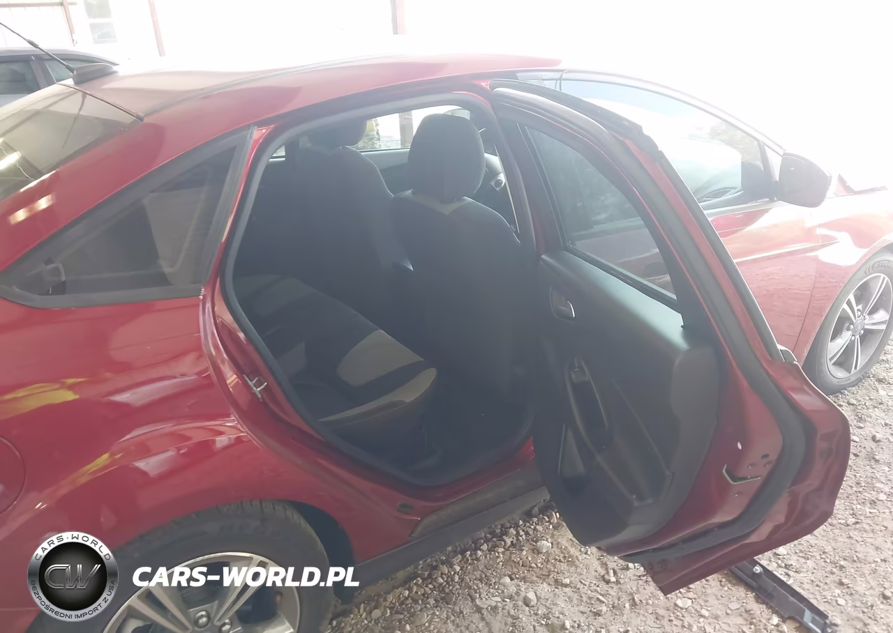 2014 Ford Focus Se VIN:1FADP3F23EL204035 - 8