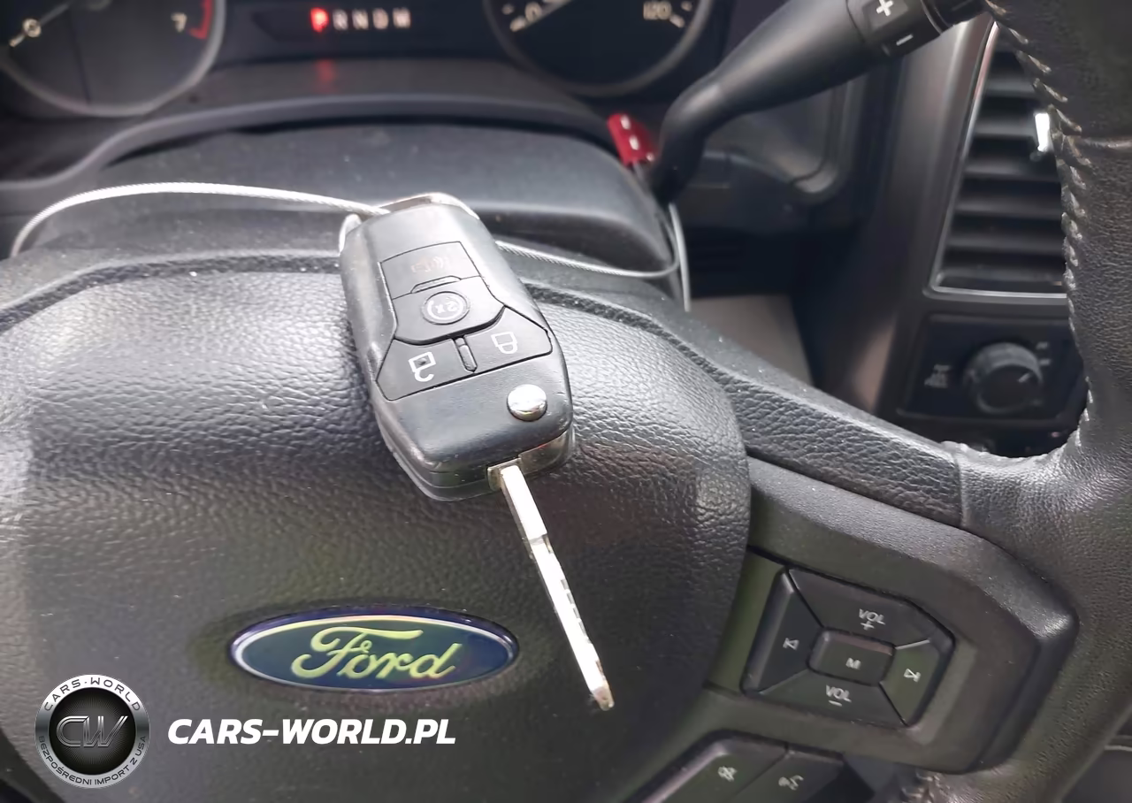 2019 Ford F-150 Xlt VIN:1FTFW1E45KKD54419 - 11