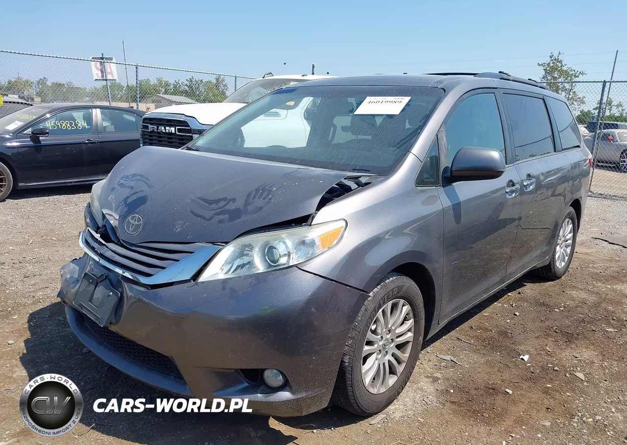 2016 Toyota Sienna Xle 8 Passenger VIN:5TDYK3DC2GS701472 - 2