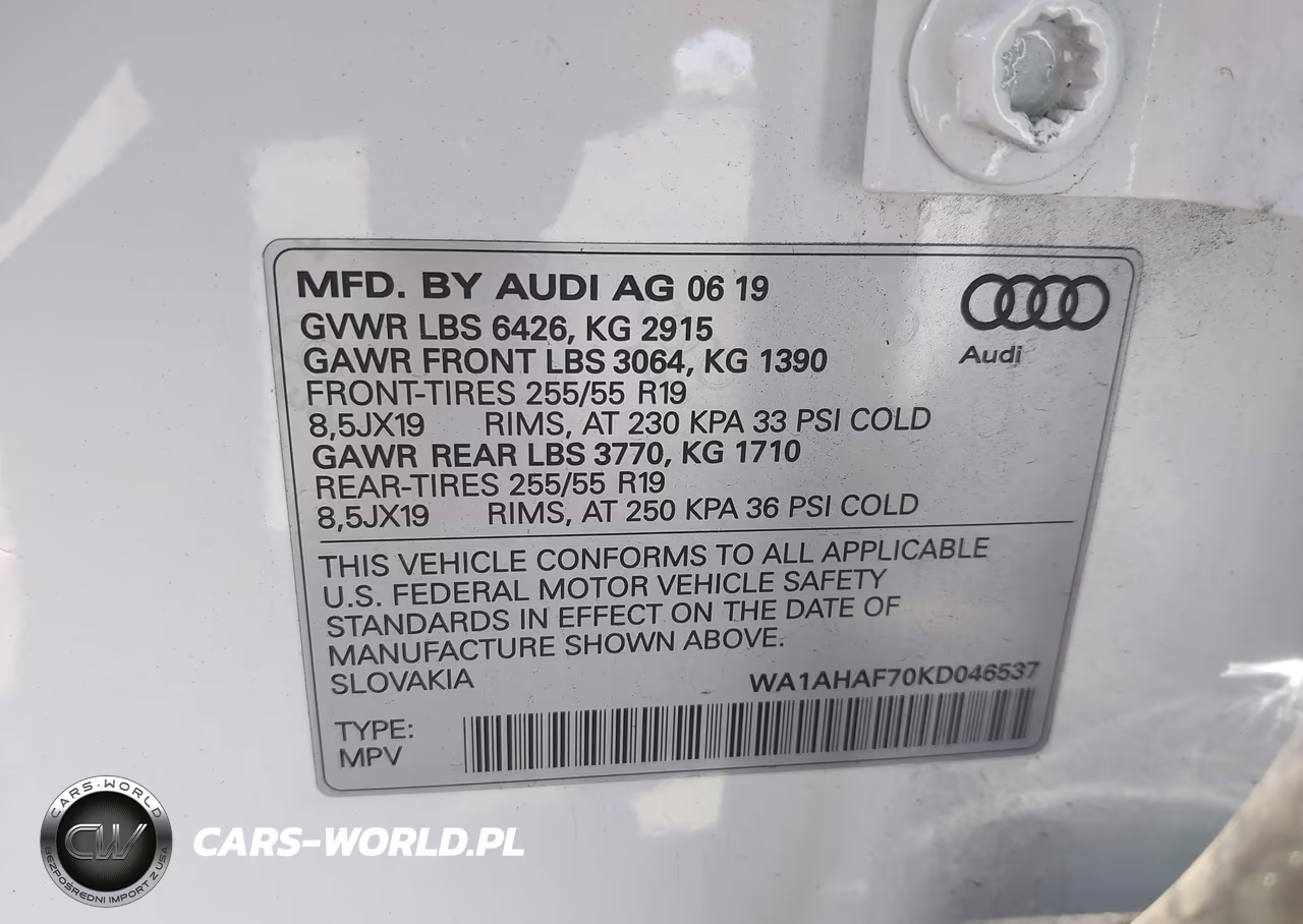 2019 Audi Q7 45 Premium VIN:WA1AHAF70KD046537 - 9