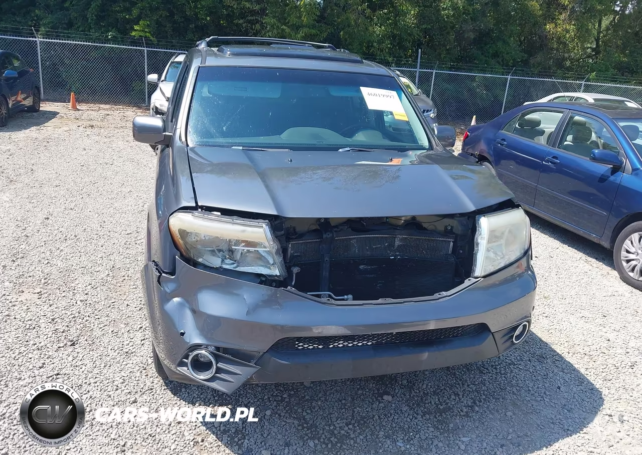 2012 Honda Pilot Touring VIN:5FNYF4H92CB066941 - 13