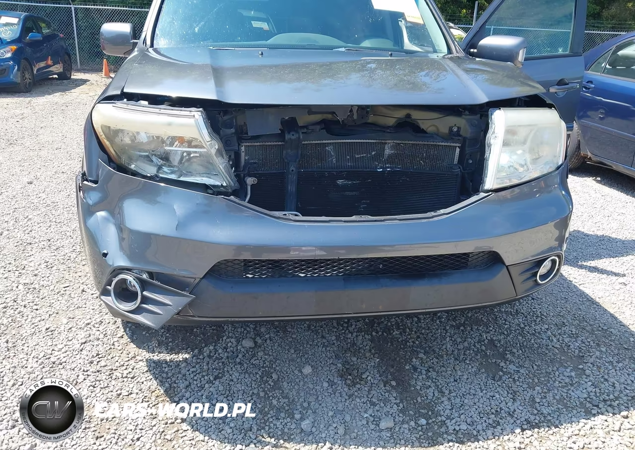 2012 Honda Pilot Touring VIN:5FNYF4H92CB066941 - 6