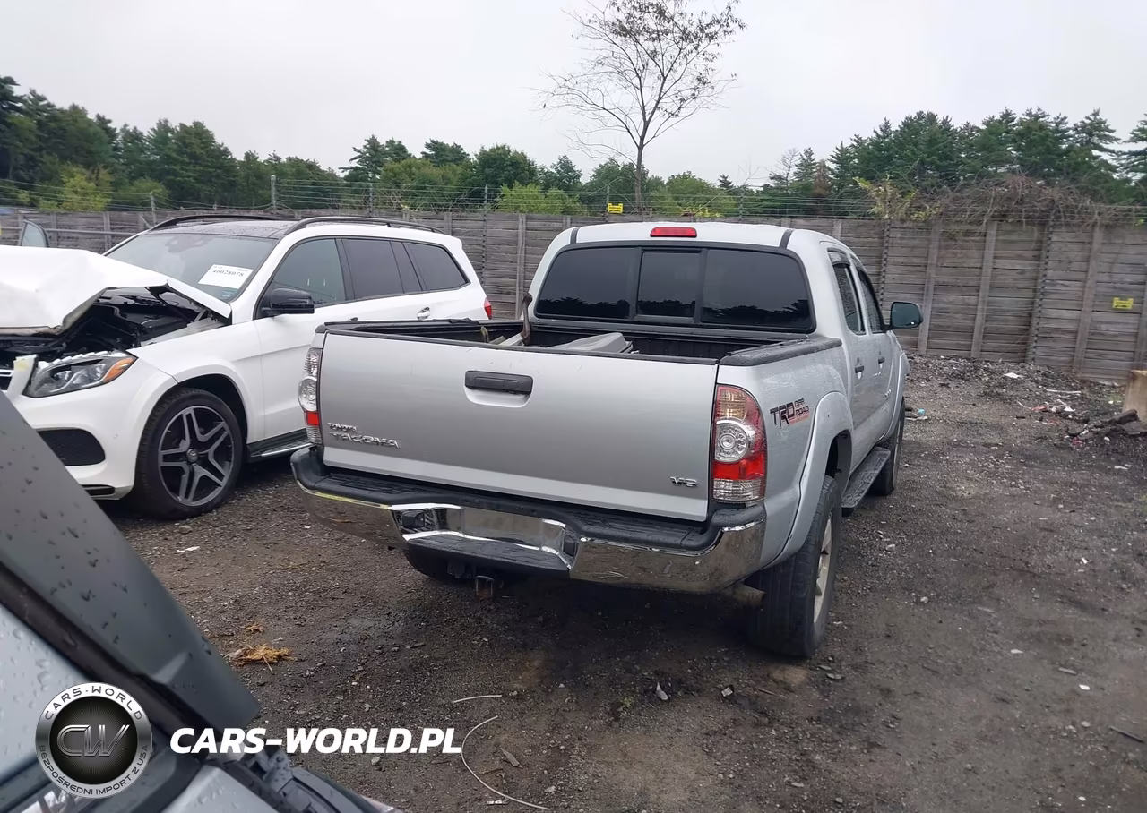 2013 Toyota Tacoma Base V6 VIN:3TMLU4ENXDM112546 - 17
