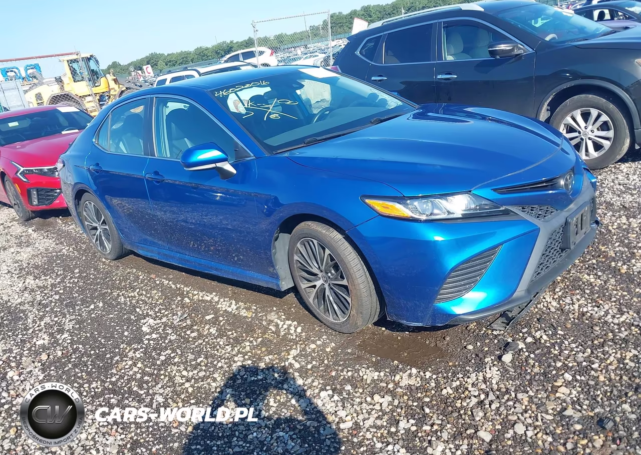 2020 Toyota Camry Se Awd