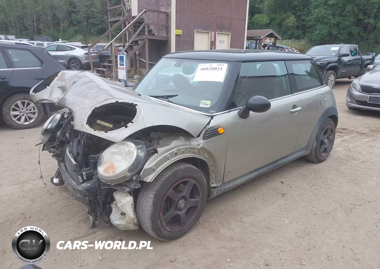 2007 Mini Cooper VIN:WMWMF33527TT52530 - 2