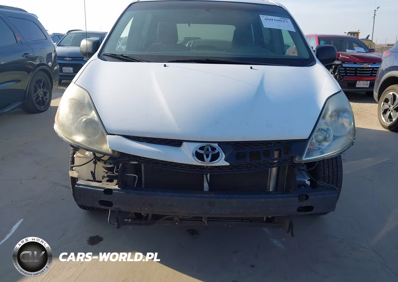 2010 Toyota Sienna Le VIN:5TDKK4CC8AS308953 - 6