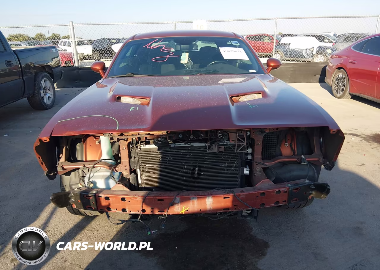 2020 Dodge Challenger Sxt VIN:2C3CDZAGXLH195062 - 13