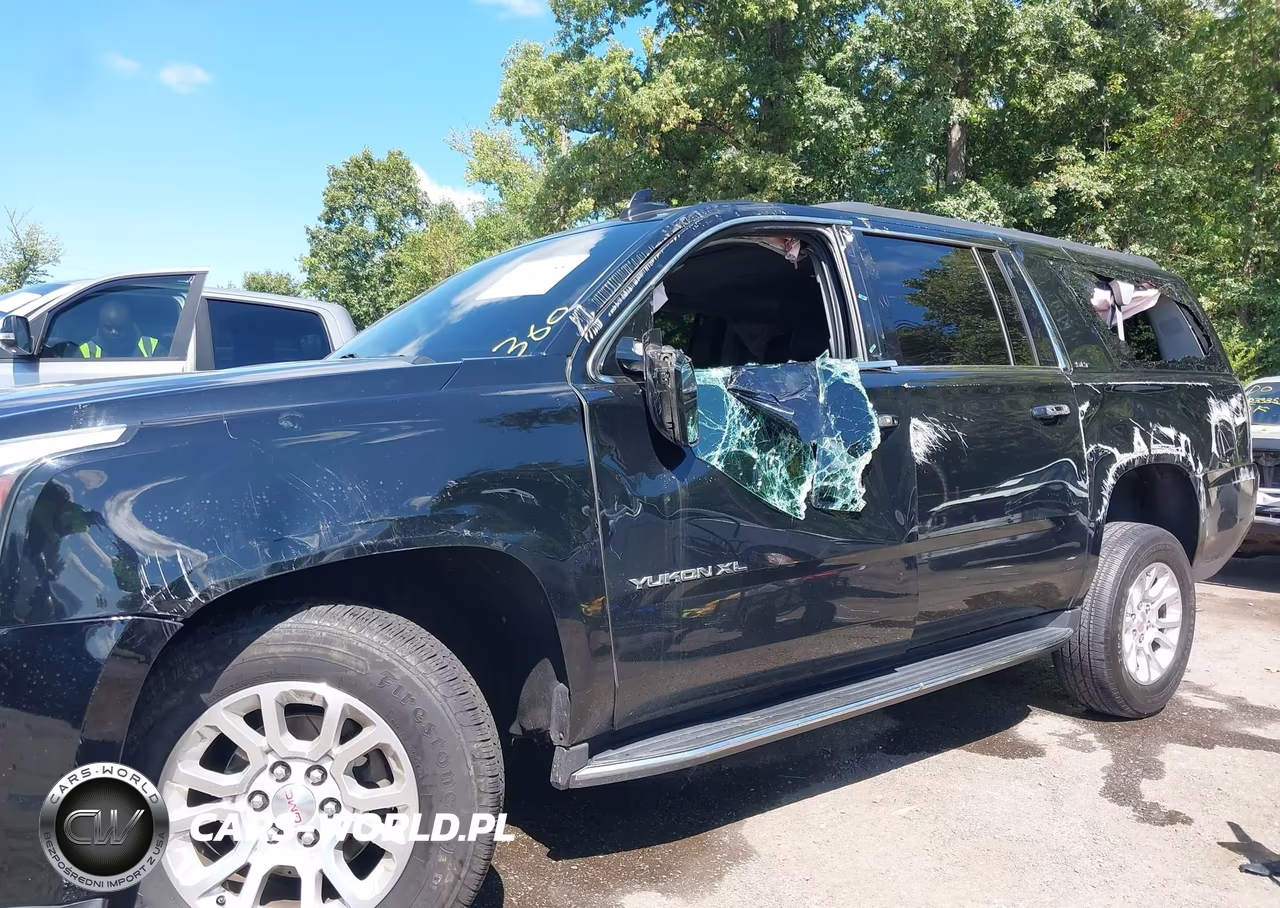 2020 GMC Yukon Xl 4Wd Slt VIN:1GKS2GKC7LR260869 - 6