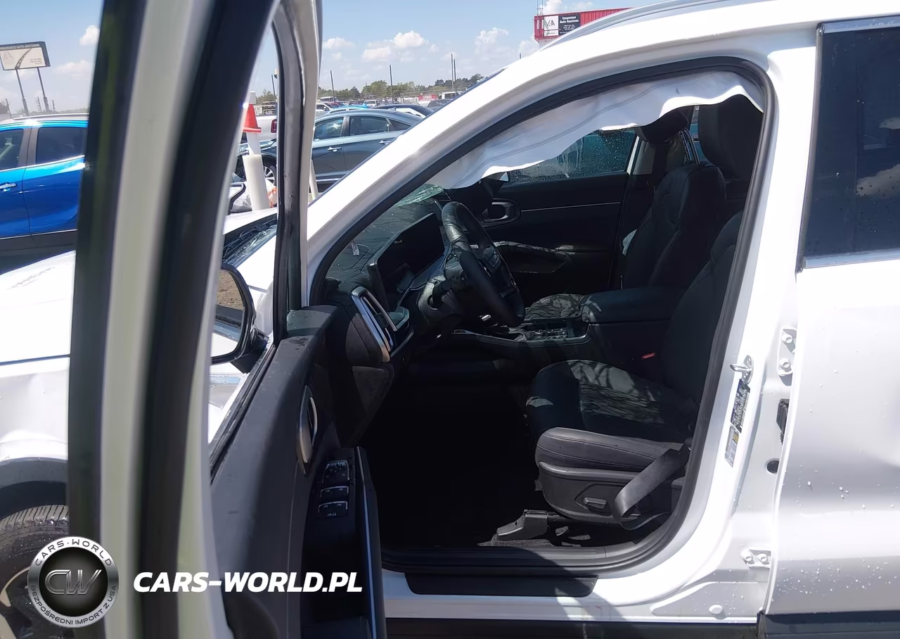 2026 Kia Sorento S VIN:5XYRLDJCXTG428428 - 13