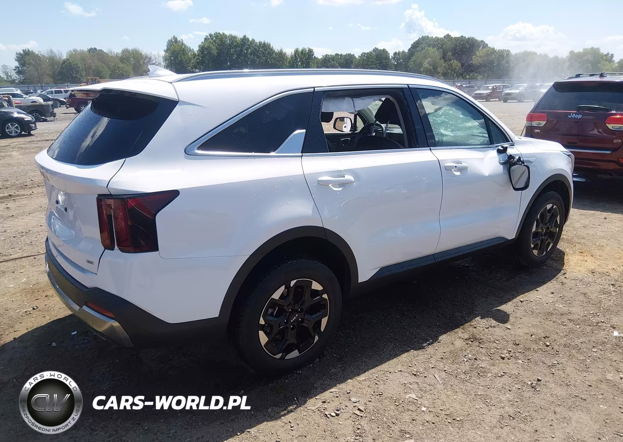 2026 Kia Sorento S VIN:5XYRLDJCXTG428428 - 4