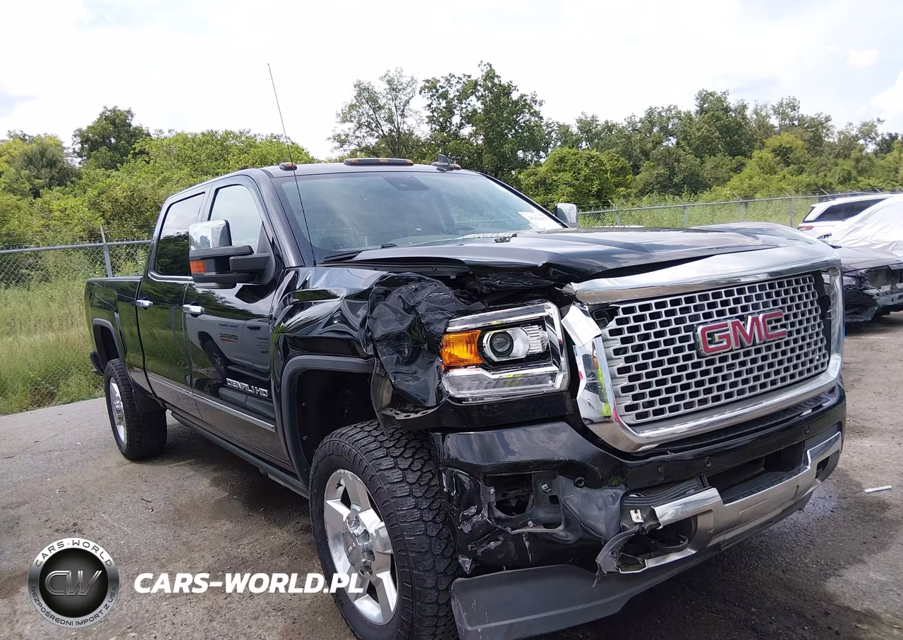 2016 GMC Sierra 2500Hd Denali – zdjęcie 1 z 15