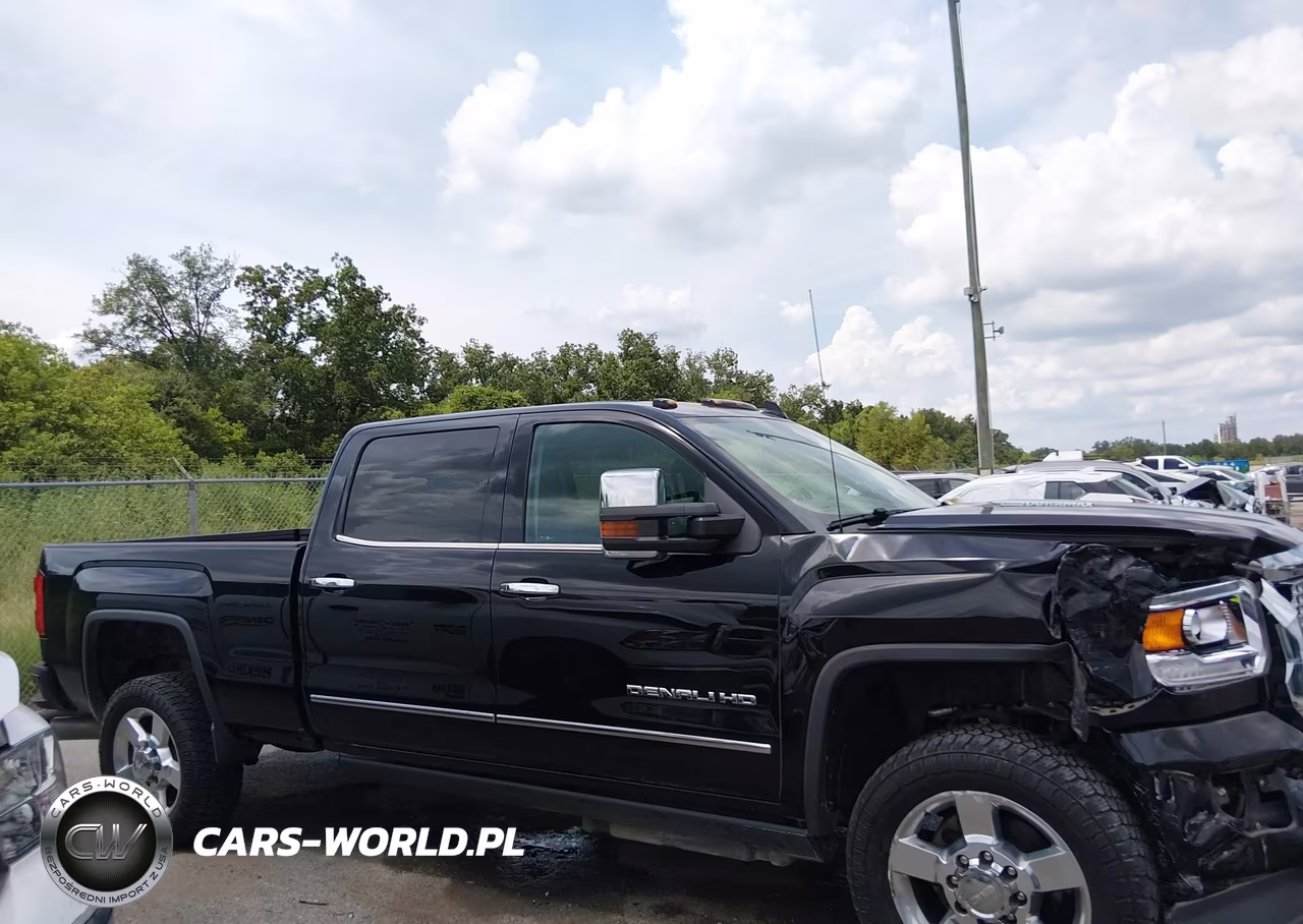 2016 GMC Sierra 2500Hd Denali VIN:1GT12UE8XGF255783 - 13