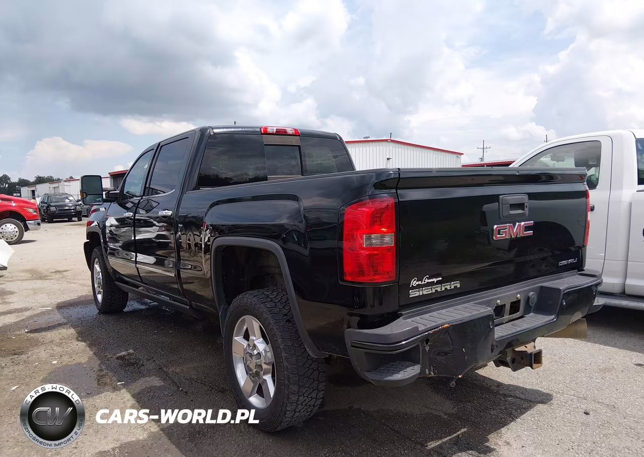 2016 GMC Sierra 2500Hd Denali VIN:1GT12UE8XGF255783 - 3