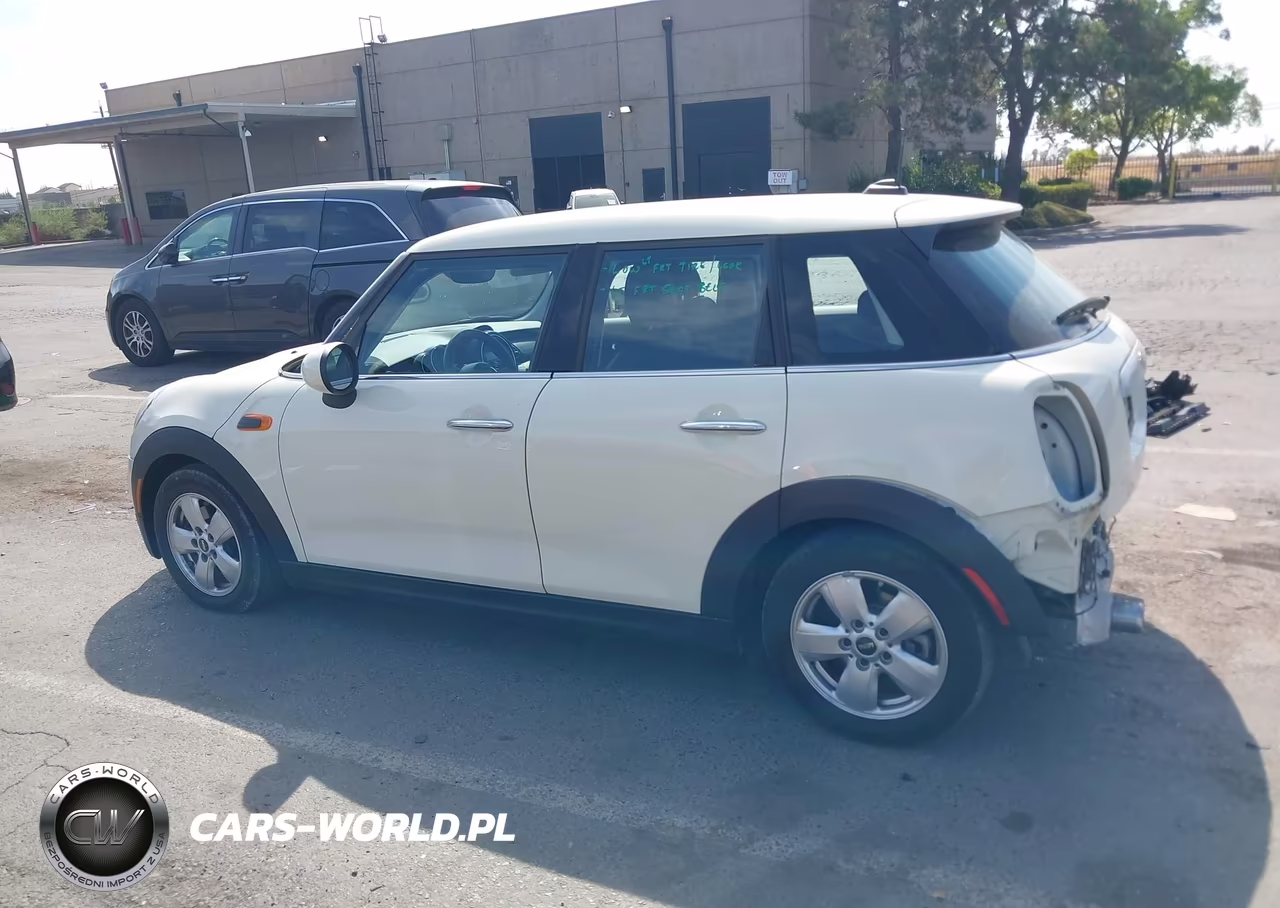 2015 Mini Hardtop Cooper VIN:WMWXS5C51FT828088 - 15