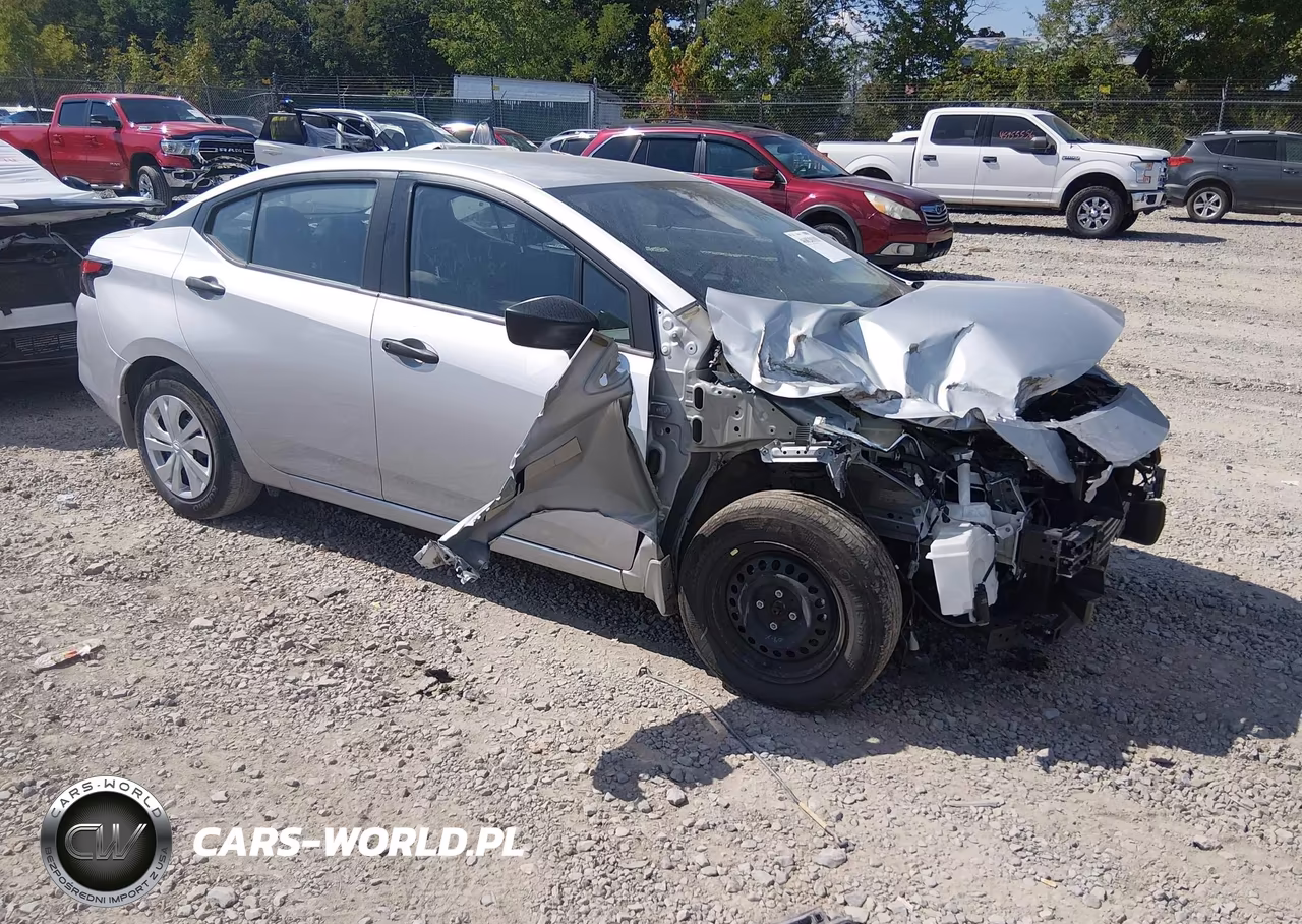 2025 Nissan Versa 1.6 S – zdjęcie 1 z 17