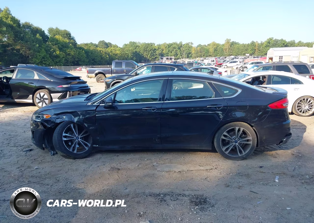 2019 Ford Fusion Titanium VIN:3FA6P0D9XKR263572 - 14