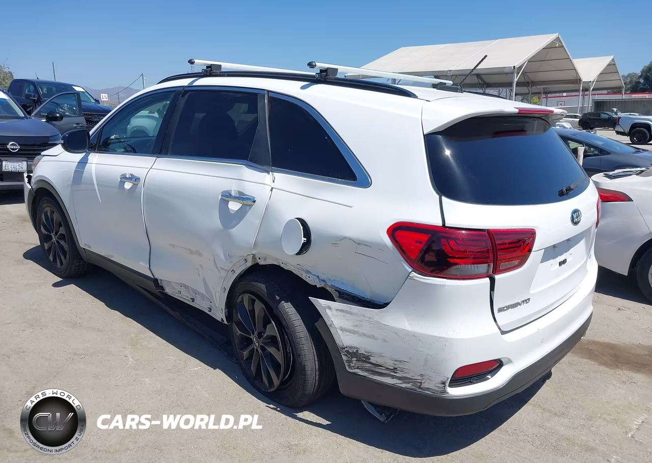 2019 Kia Sorento S V6 VIN:5XYPGDA54KG584430 - 3