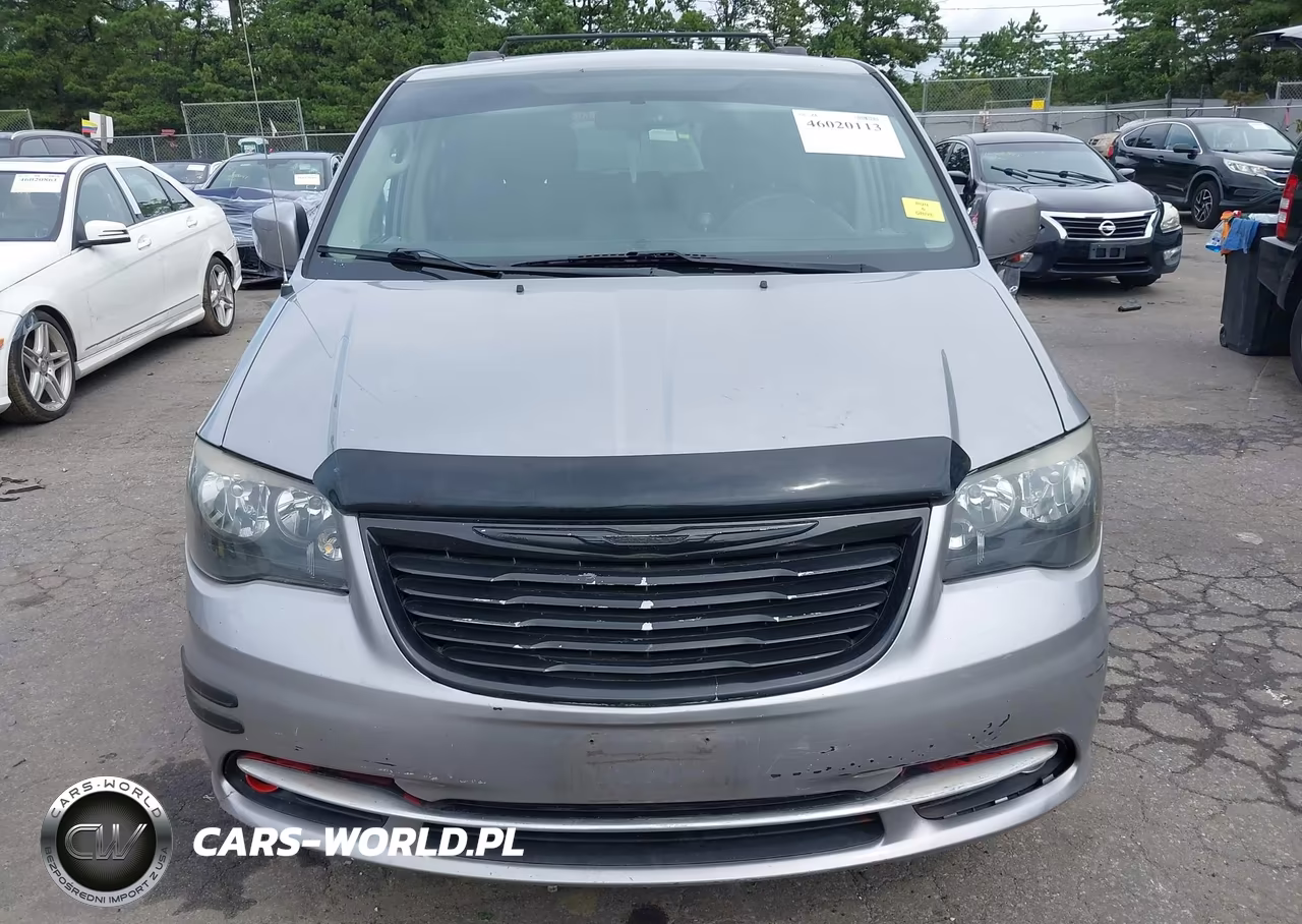 2013 Chrysler Town & Country Touring VIN:2C4RC1BG6DR661042 - 13