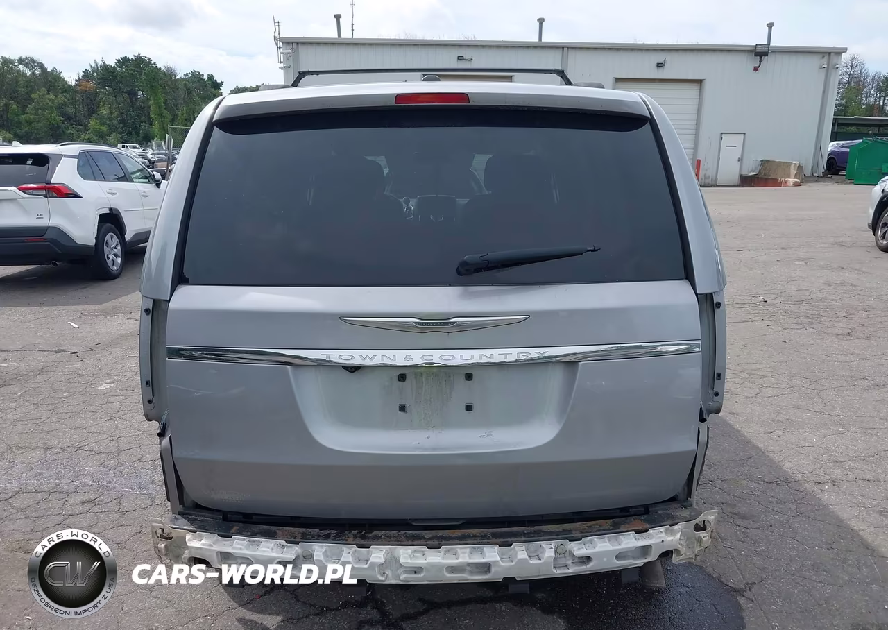 2013 Chrysler Town & Country Touring VIN:2C4RC1BG6DR661042 - 17