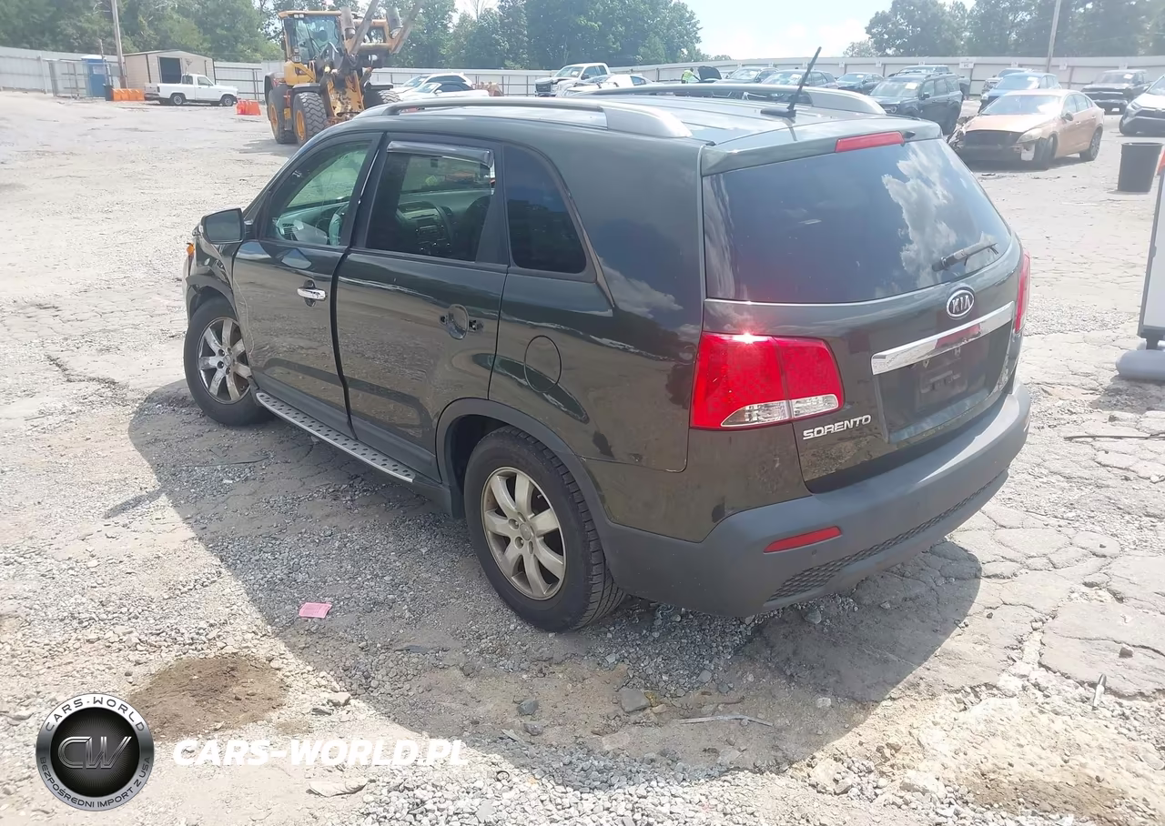 2012 Kia Sorento Lx VIN:5XYKT3A60CG295684 - 3