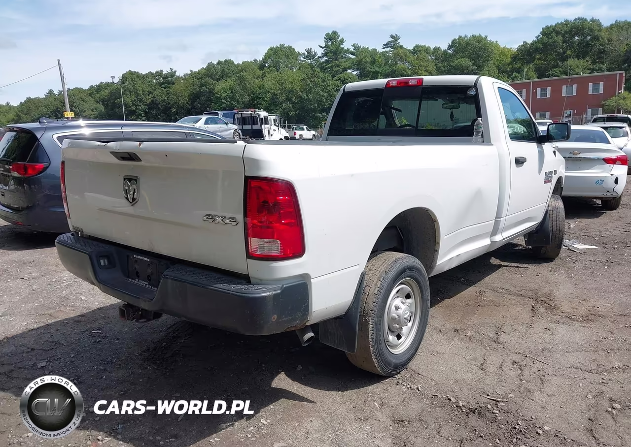 2016 Ram 2500 Tradesman VIN:3C6LR5AT4GG126299 - 4