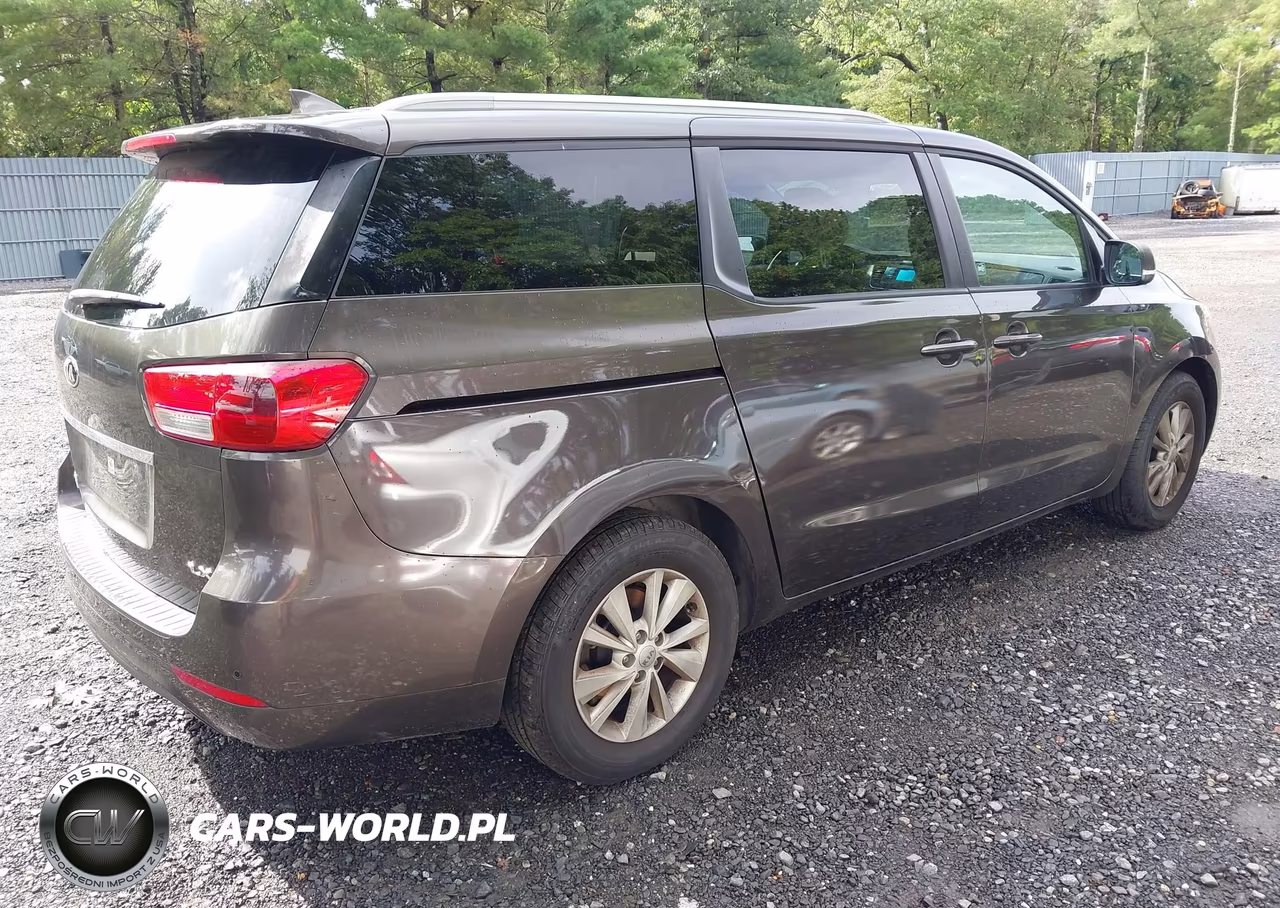 2016 Kia Sedona Lx VIN:KNDMB5C15G6204507 - 4