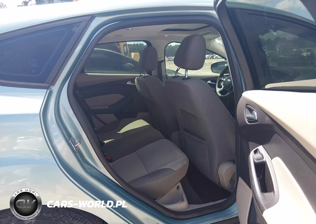 2012 Ford Focus Se VIN:1FAHP3K20CL182712 - 8