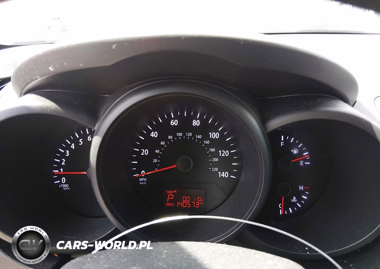 2013 Kia Soul VIN:KNDJT2A59D7496124 - 7