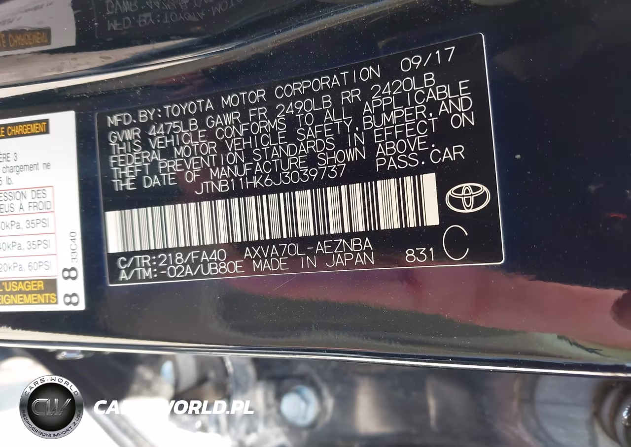 2018 Toyota Camry Le VIN:JTNB11HK6J3039737 - 9