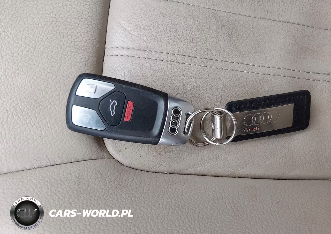 2018 Audi Q5 2.0T Premium VIN:WA1BNAFY2J2220589 - 11