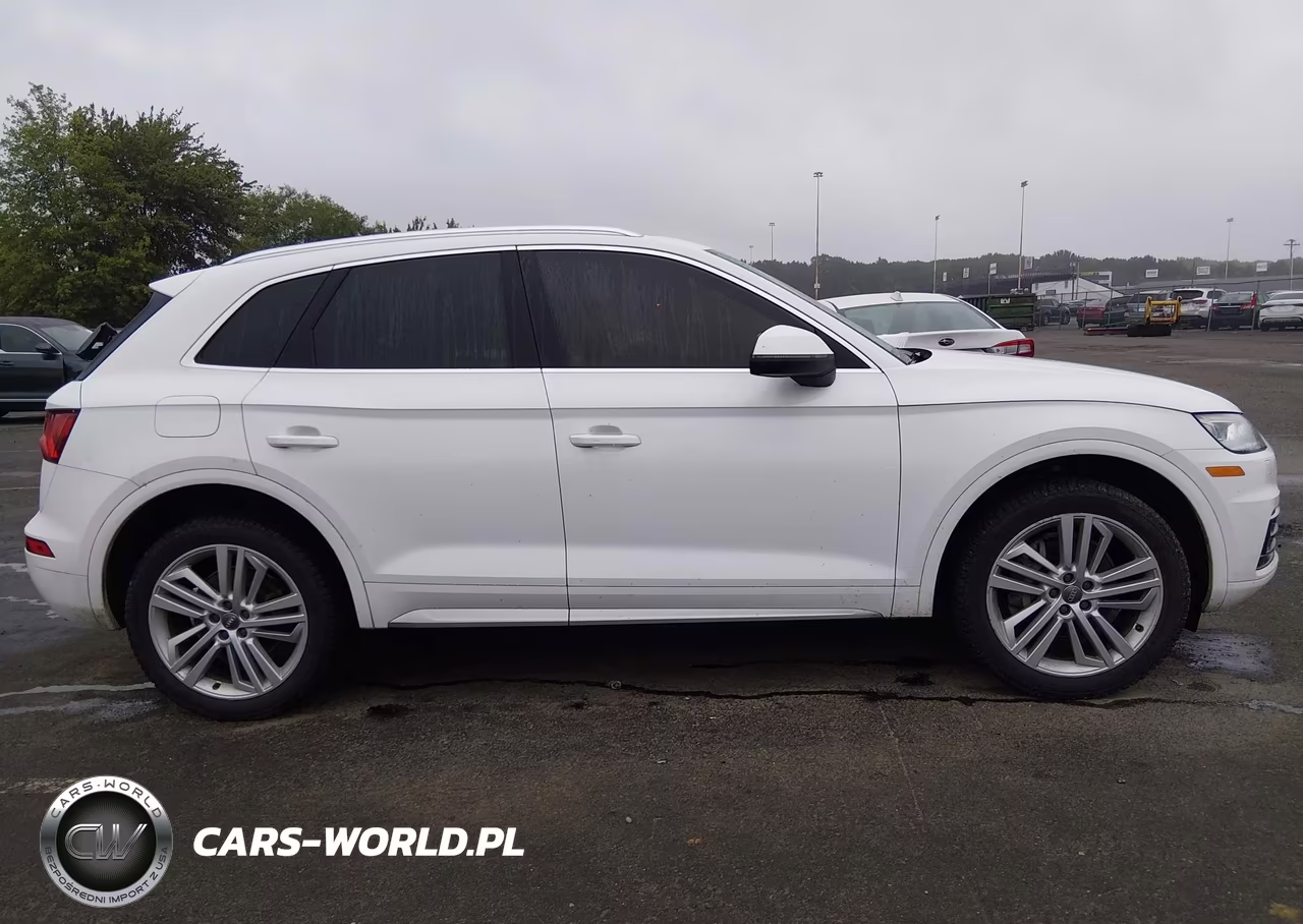 2018 Audi Q5 2.0T Premium VIN:WA1BNAFY2J2220589 - 13