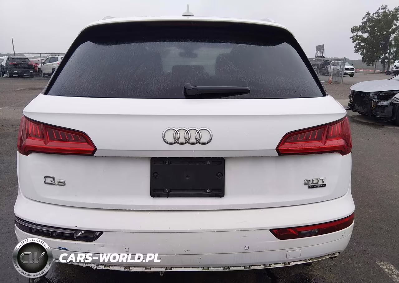 2018 Audi Q5 2.0T Premium VIN:WA1BNAFY2J2220589 - 16