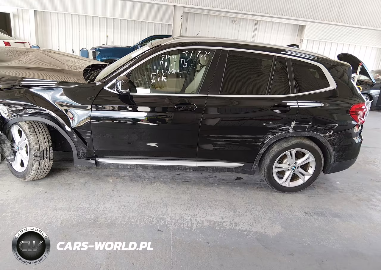 2019 BMW X3 xDrive30I VIN:5UXTR9C57KLP93263 - 14