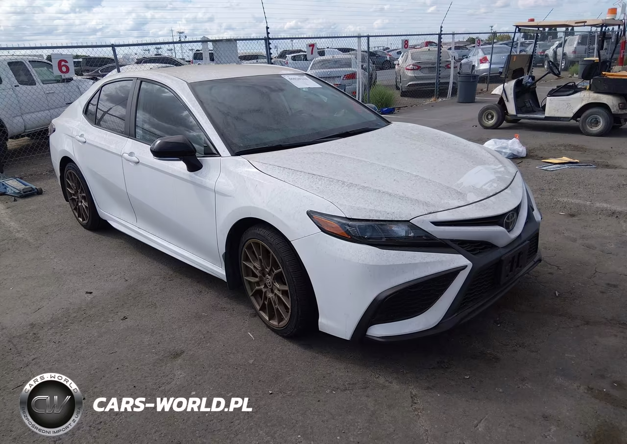 2023 Toyota Camry Se Nightshade Edition – zdjęcie 1 z 16
