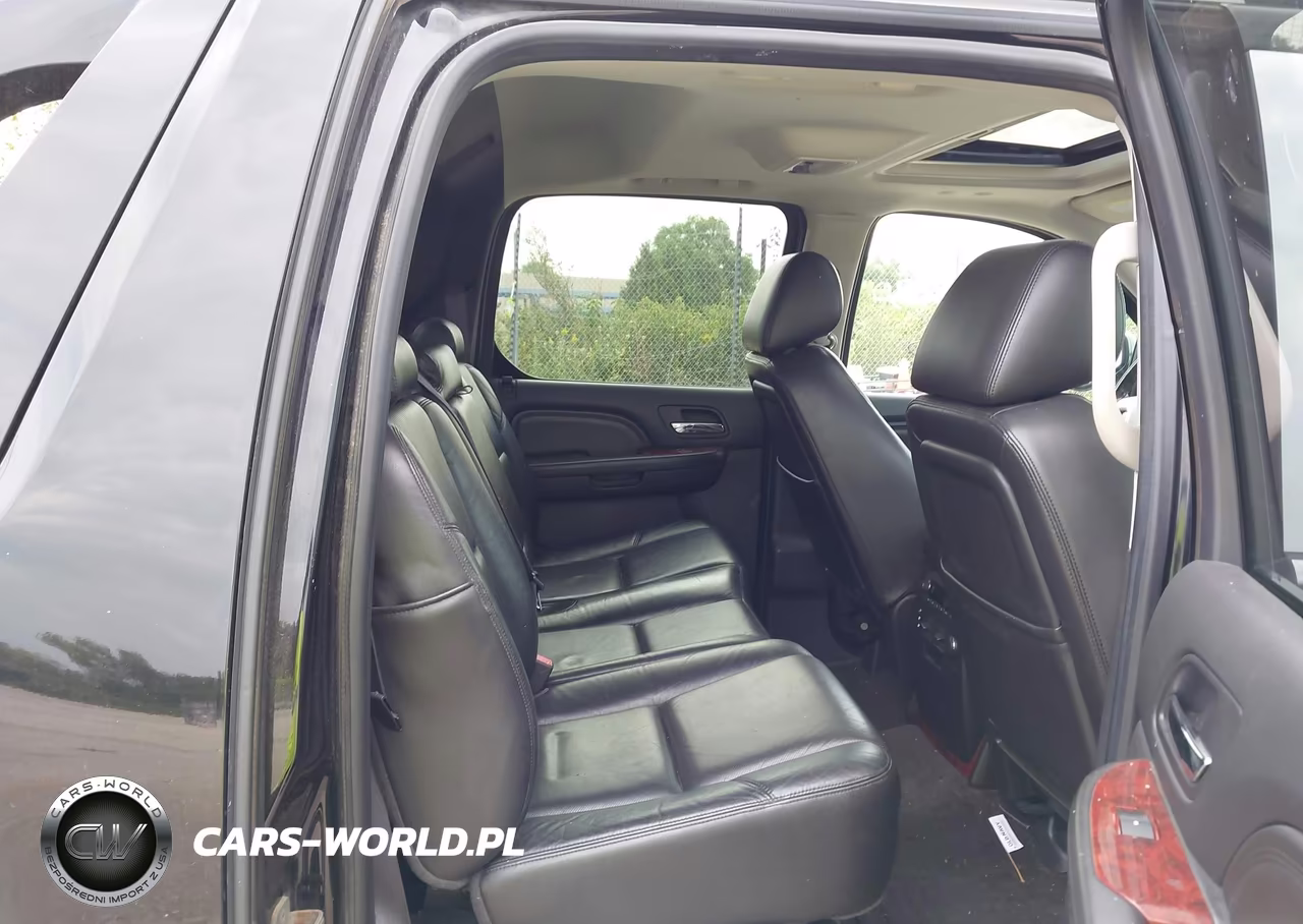 2011 Cadillac Escalade Ext Luxury VIN:3GYT4MEF5BG221270 - 8