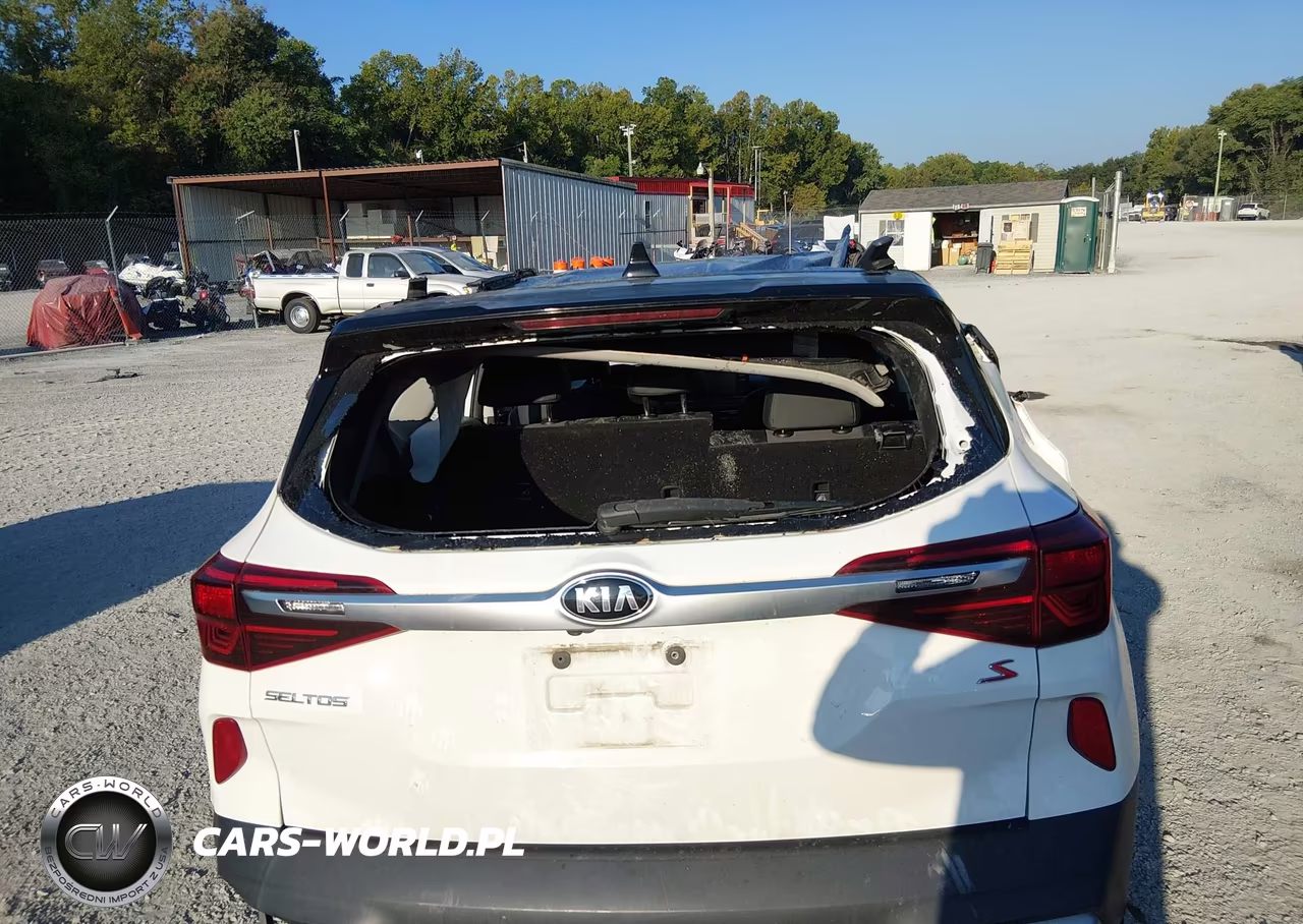 2021 Kia Seltos S VIN:KNDEUCAA6M7188040 - 14