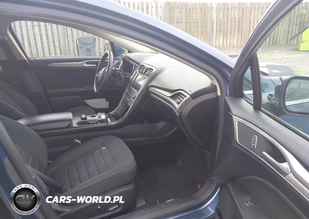 2019 Ford Fusion Se VIN:3FA6P0HD7KR250650 - 5