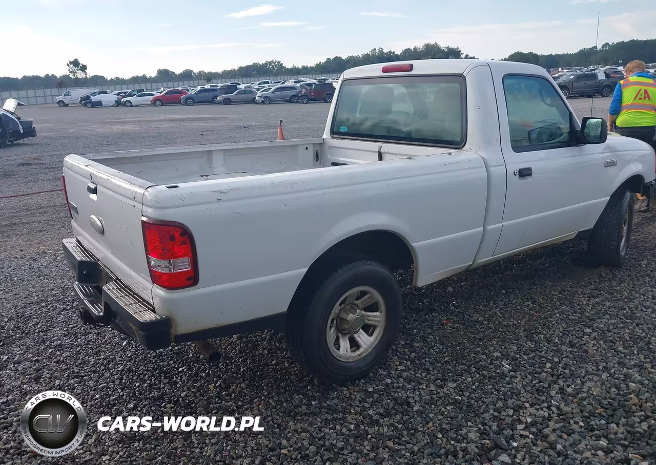 2011 Ford Ranger Xl VIN:1FTKR1AD2BPB00729 - 4